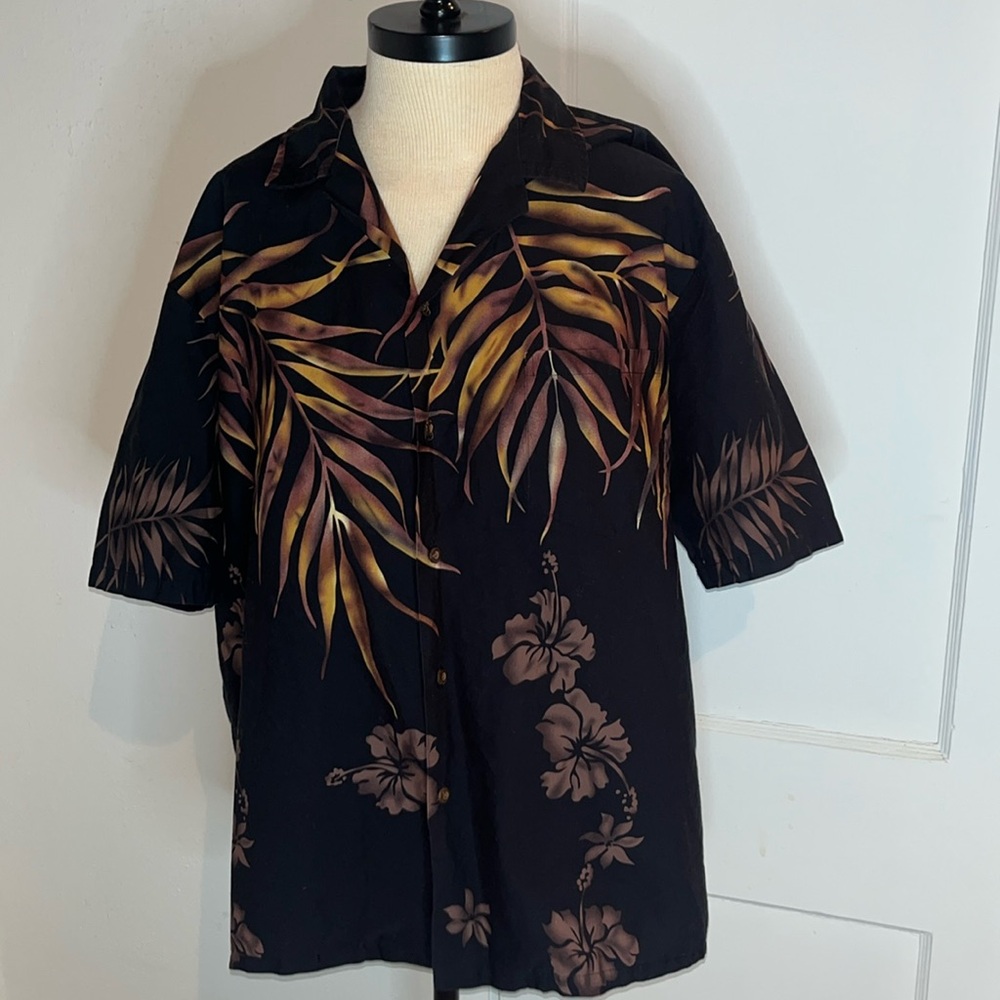 Hawaiian shirt palm leaf flower Made in Hawaii